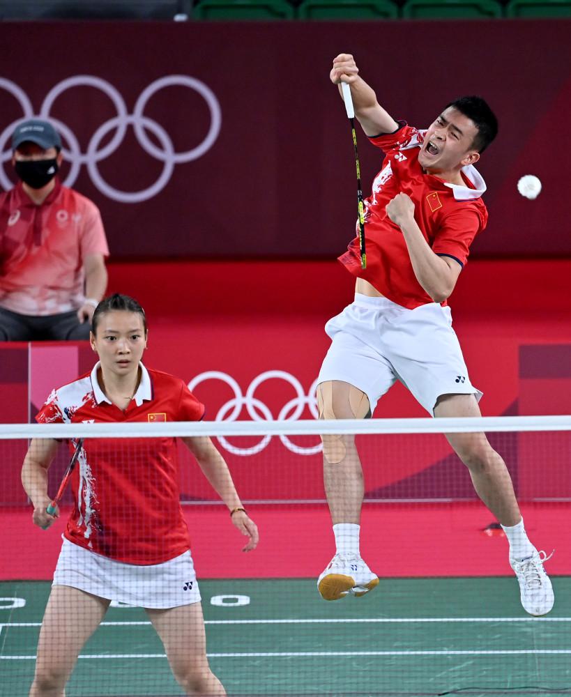 奥尼尔谈当年被热火交易，和莱利顶了一句嘴，第二天就被交易