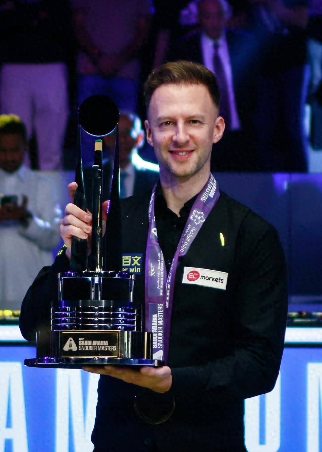 天空体育：伊萨克已经返回纽卡斯尔