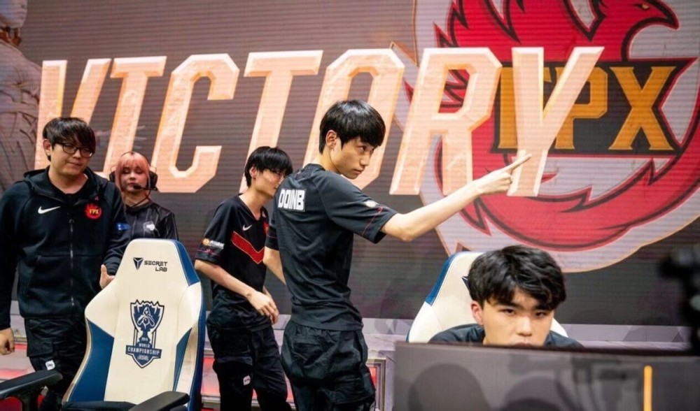 本文围绕阿 本文围绕阿