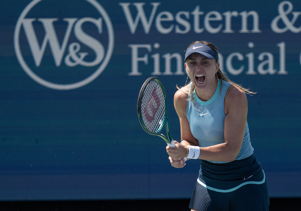 此类对局里 此类对局里