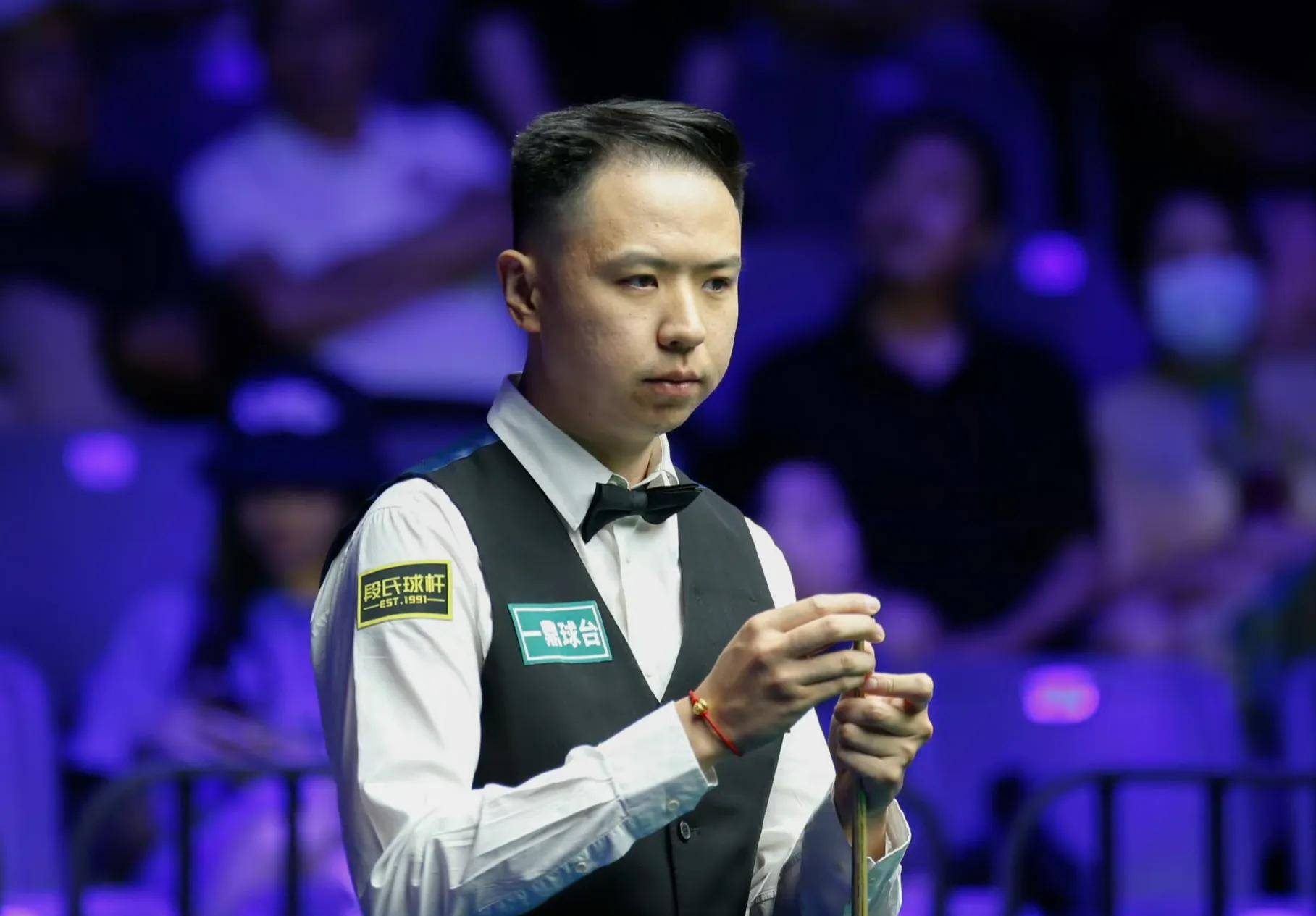 为什么打者在挥棒失利后会深呼吸并闭眼一秒